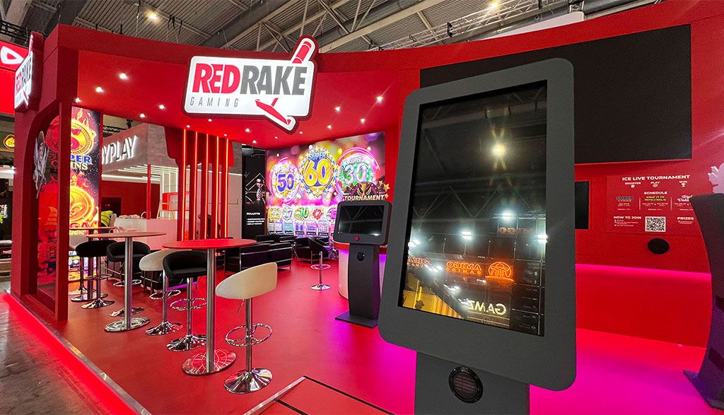 stand Red Rake ICE 2026